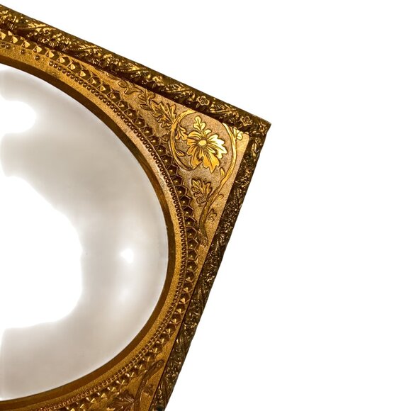Antique Gold Ornate Gilded Oval Mini Picture Frame With Floral Embossed Design - Picture 3 of 6